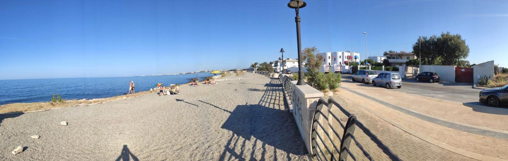 Seagull Apartments - Front And Sea View & Airport Bari Exteriör bild